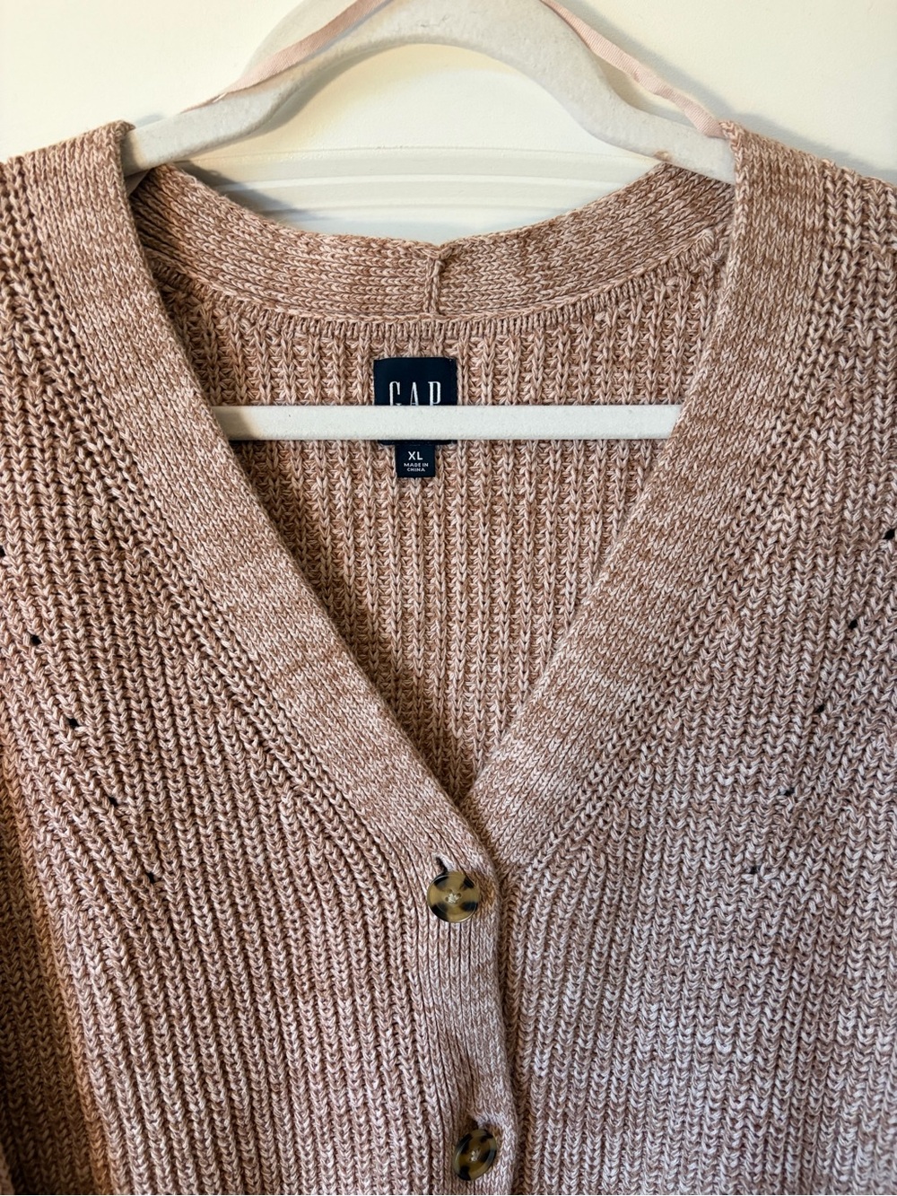 GAP Dusty Rose V-Neck Button Front Cardigan - Picture 4 of 10